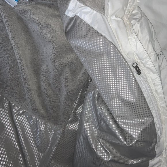 Columbia White Winter Coat Jacket - Picture 6 of 6